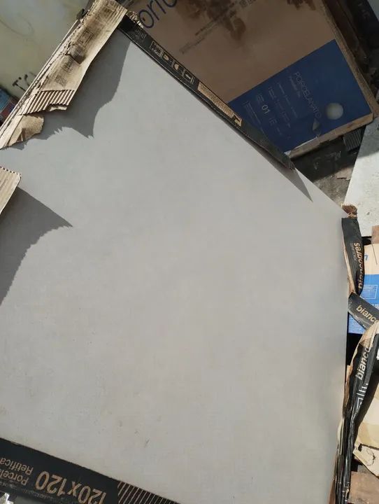 Porcelanato conectium silver 120x120 biancogres leia a discrição  - Foto 2