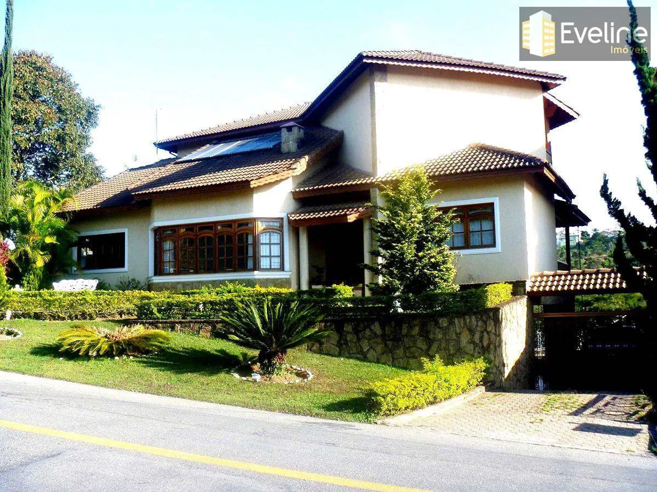 Casa a Venda em Mogi das Cruzes Condomínio Aruã de 3 dorms