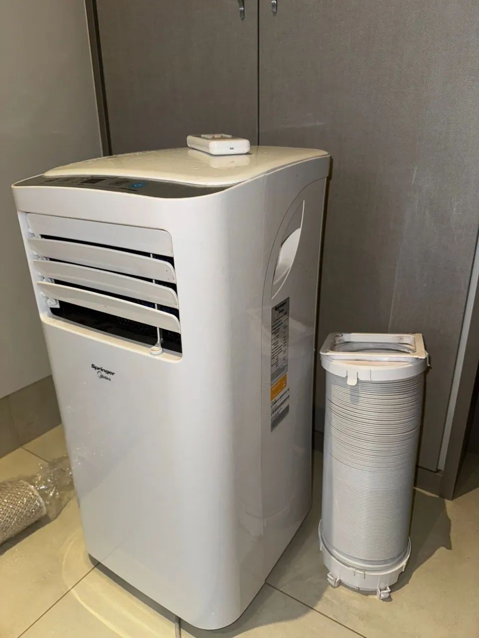 Ar condicionado portátil 12.000btus - Foto 3