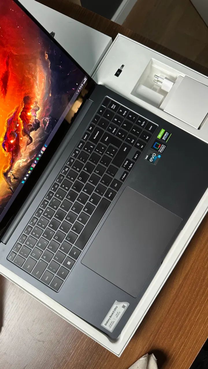 Notebook Samsung Book 3 Ultra I9 32gb RTX 4070 OLED 120Hz (COMO NOVO, COMPLETO) - Foto 5