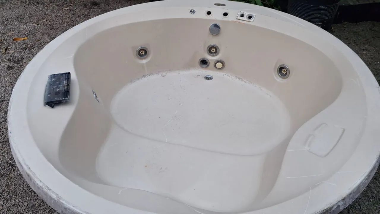 Banheira de hidromassagem redonda jacuzzi 