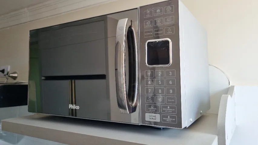 Micro Ondas Philco Espelhado 25l 220v Semi-novo ""PAGAMENTO POR PIX NA ENTREGA"