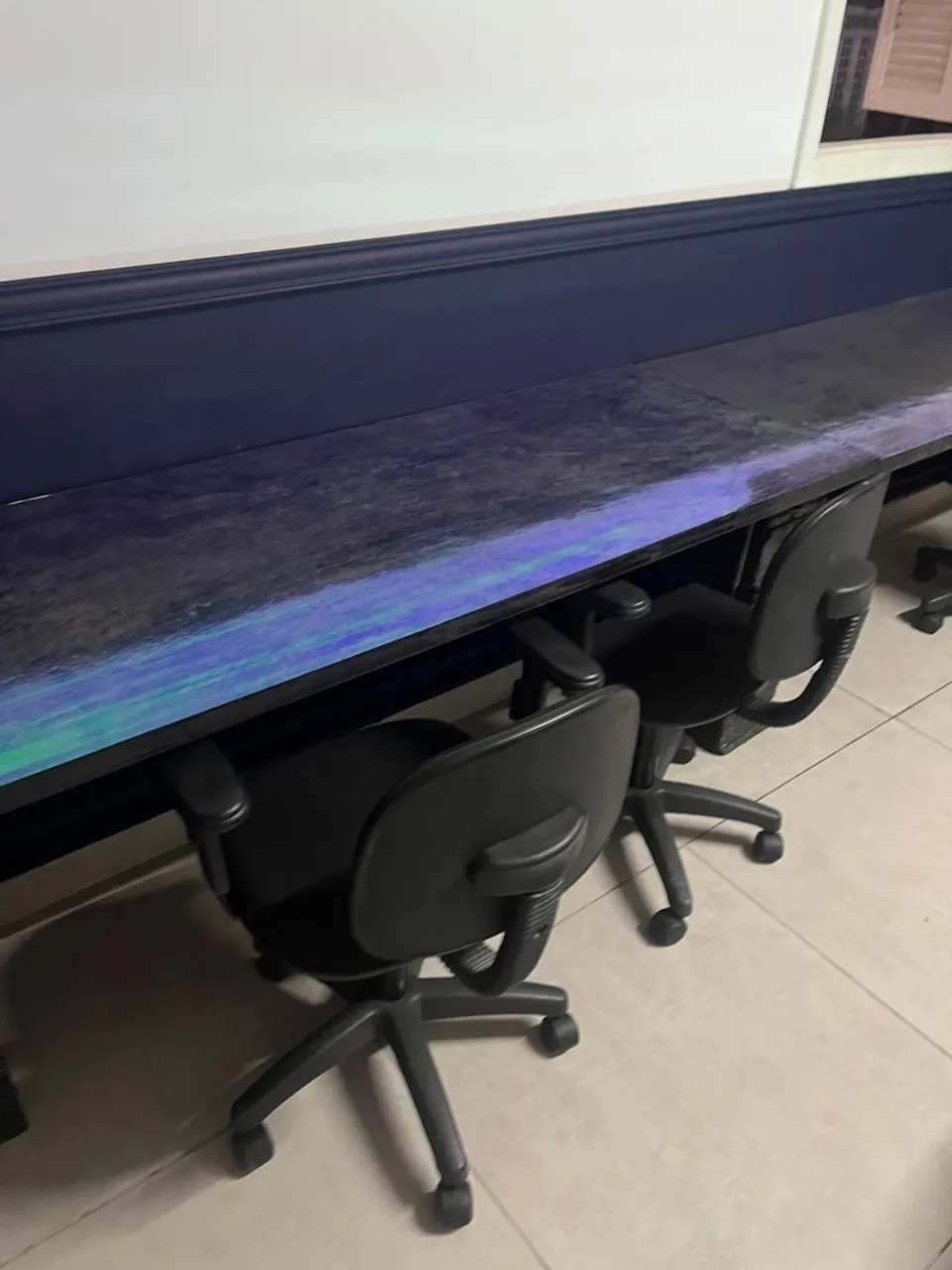 Mesa Feita com Porta