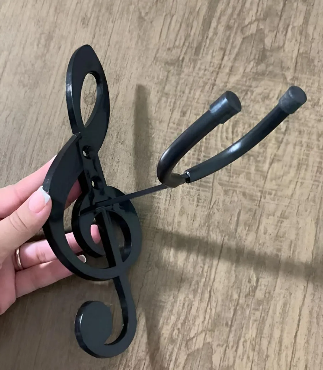 Suporte/Apoio para Guitarra/Violão em Forma de Clave de Sol