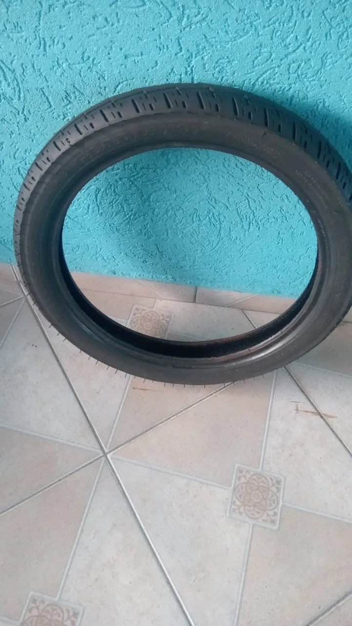 Pneu para moto