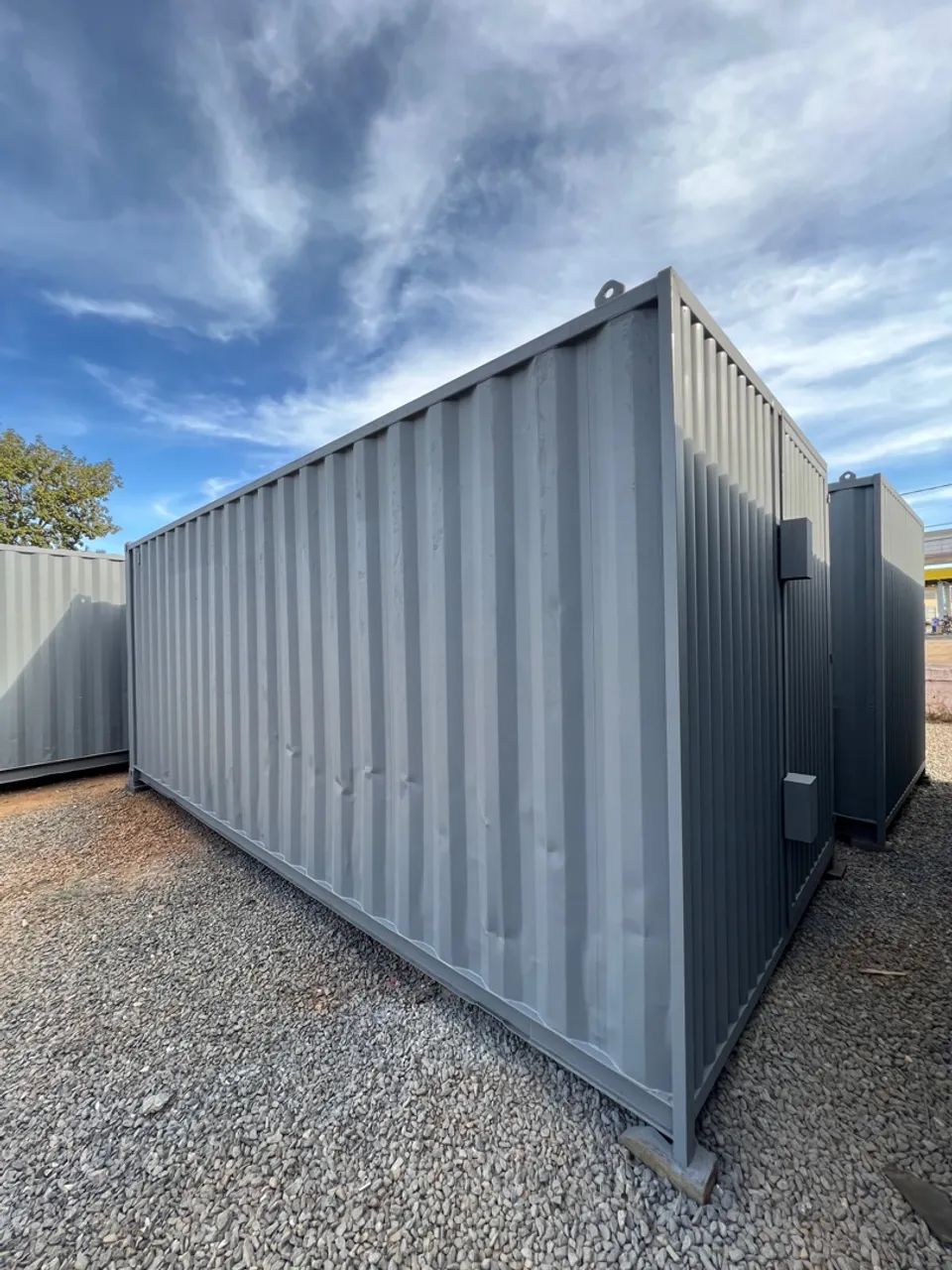 LOCAÇÃO DE CONTAINER 