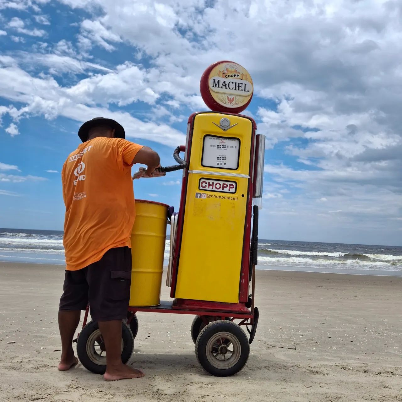 CHOPEIRA ESTILO BOMBA DE COMBUSTÍVEL 