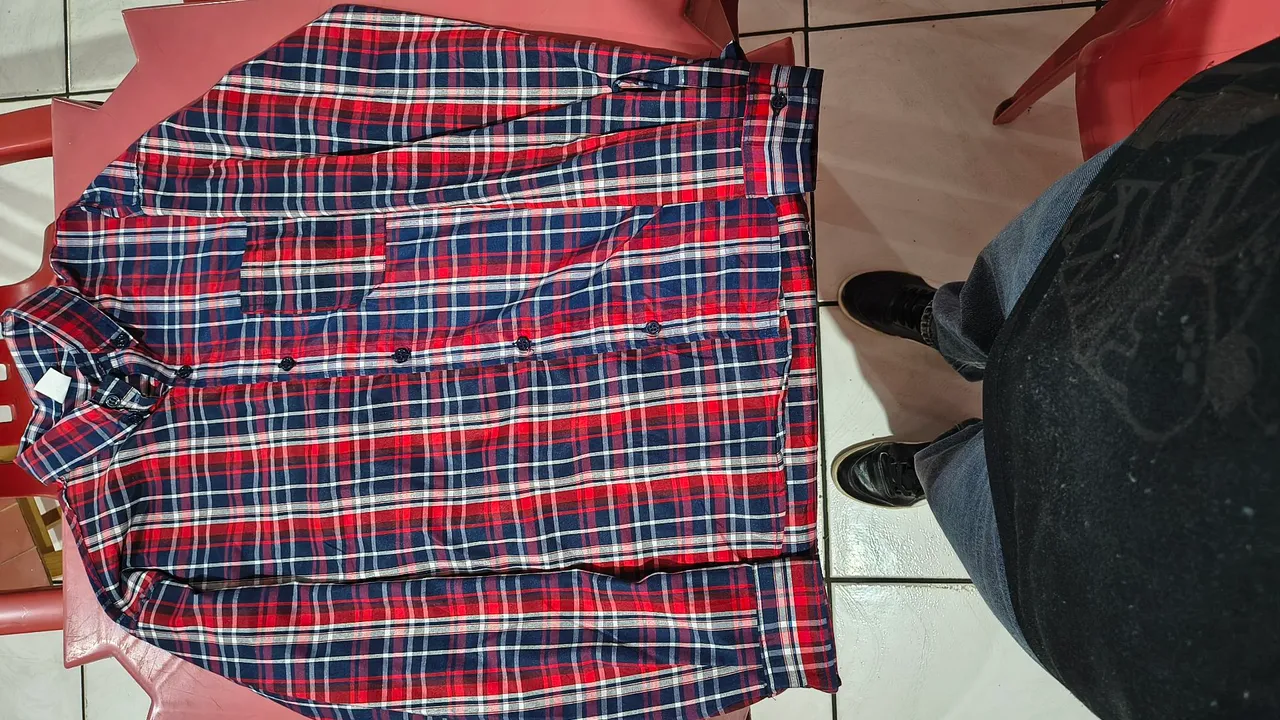 Camisa Xadrez Vermelha e Azul
