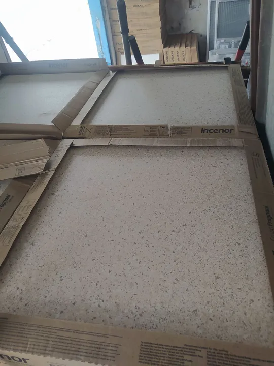 Piso incenor 58x58 tipo A