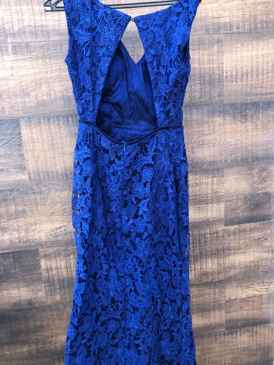 Vestido de festa - Azul Royal de Renda - Foto 3