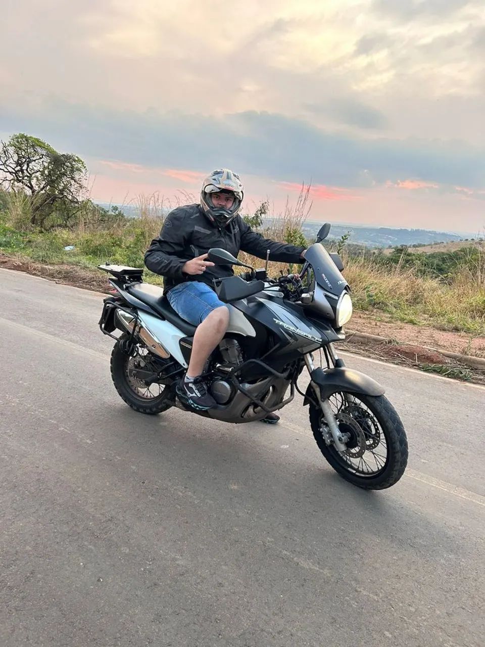 Moto Transalp 700 - Foto 2