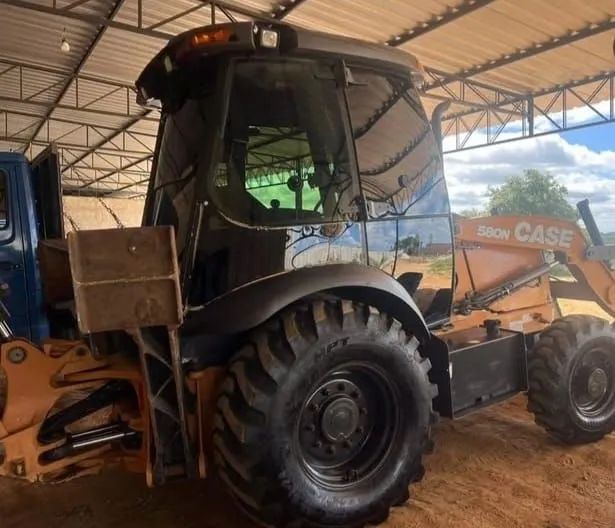 Retroescavadeira case 580n 4x4 ano 2019 - Foto 3