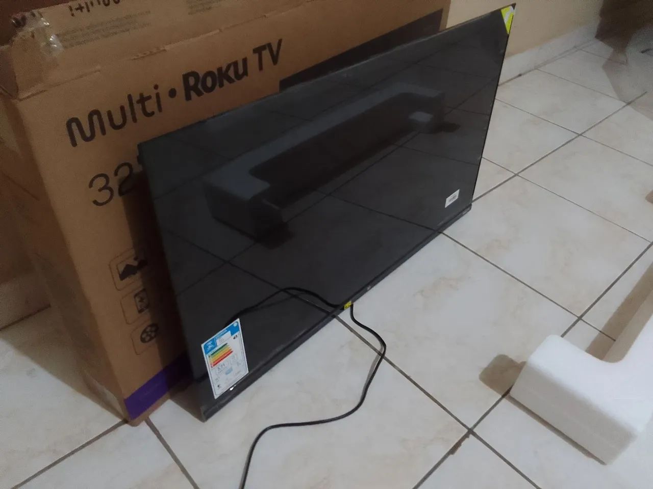 TV nova na caixa da multilaser 32 HD