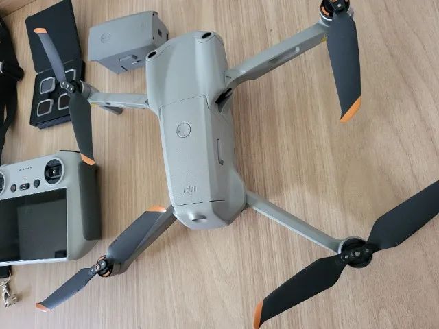 DJI AIR 2S FLY MORE COMBO - POUQUÍSSIMO USO - ESTADO DE NOVO - Foto 3