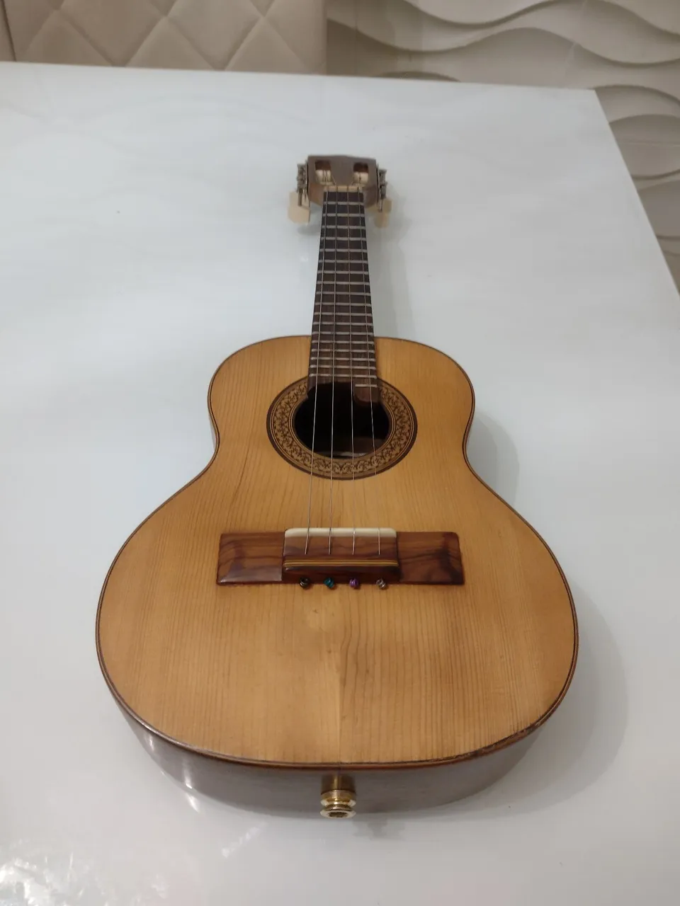 Cavaquinho DELVECCHIO fabricado na década 70