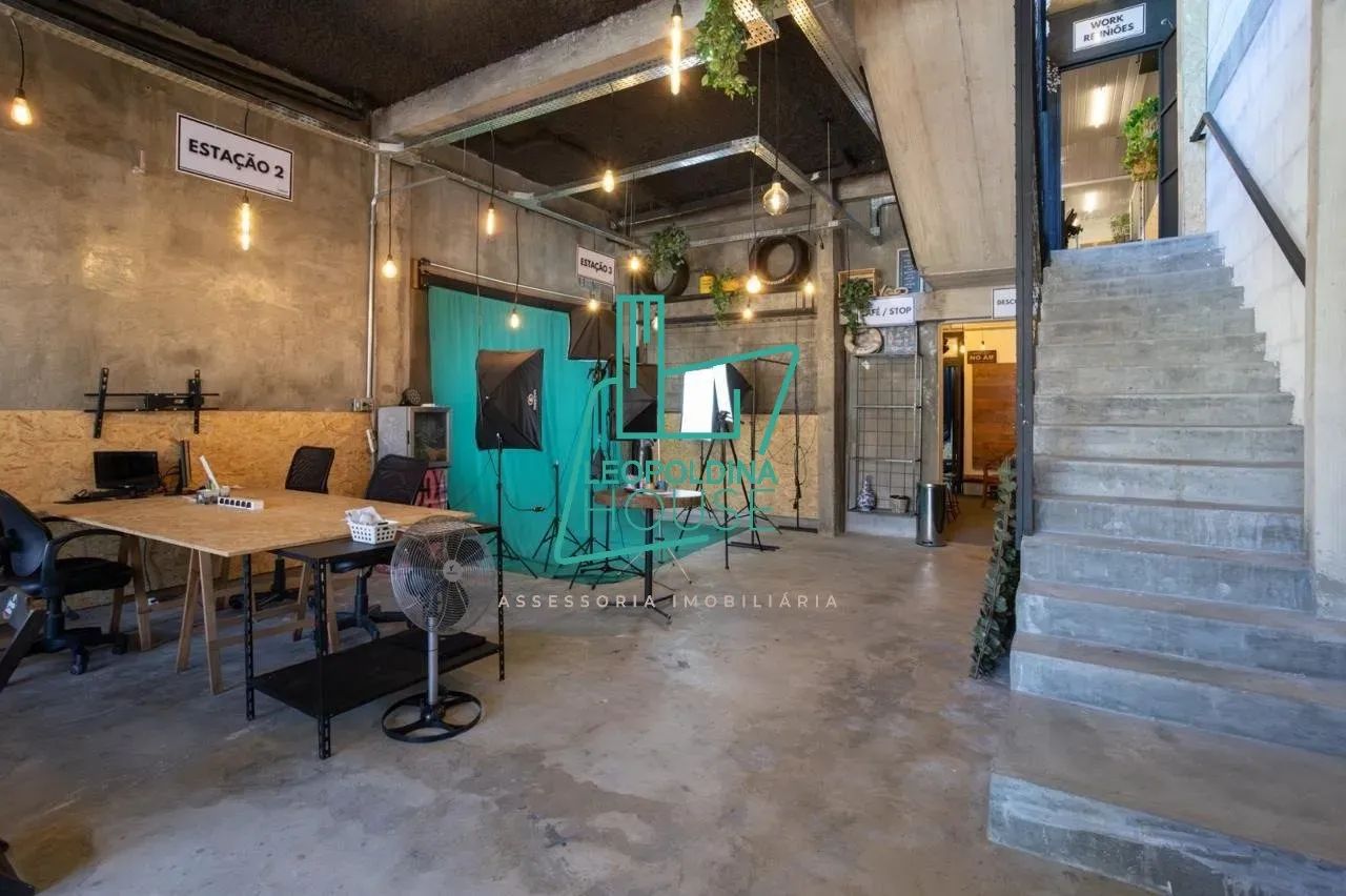 Prédio Comercial e 7 banheiros para Alugar, 295m² - Foto 8