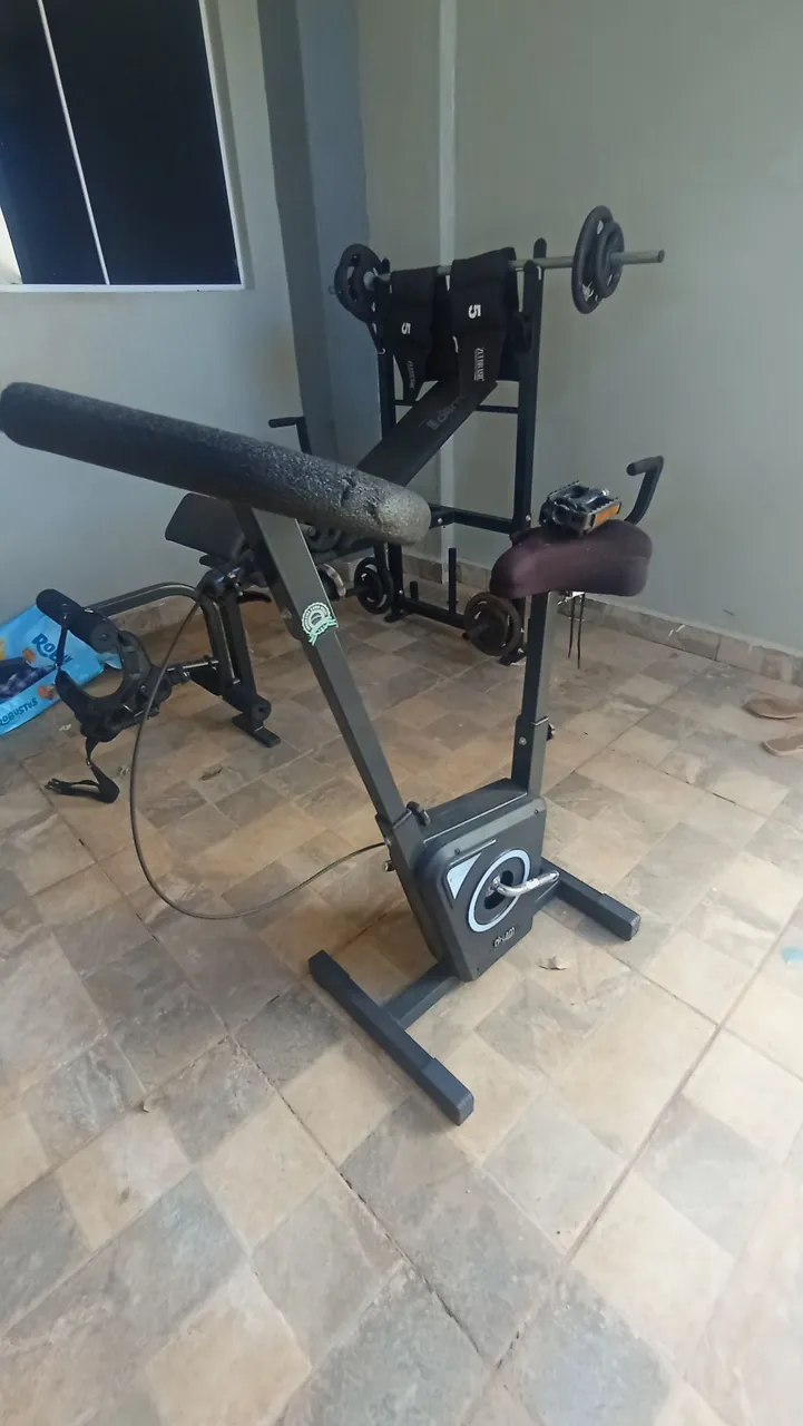 Bike Ergométrica ( precisa soldar os pedal)