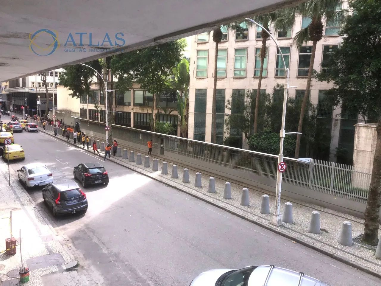 Sala comercial no Centro do Rio de Janeiro - RJ