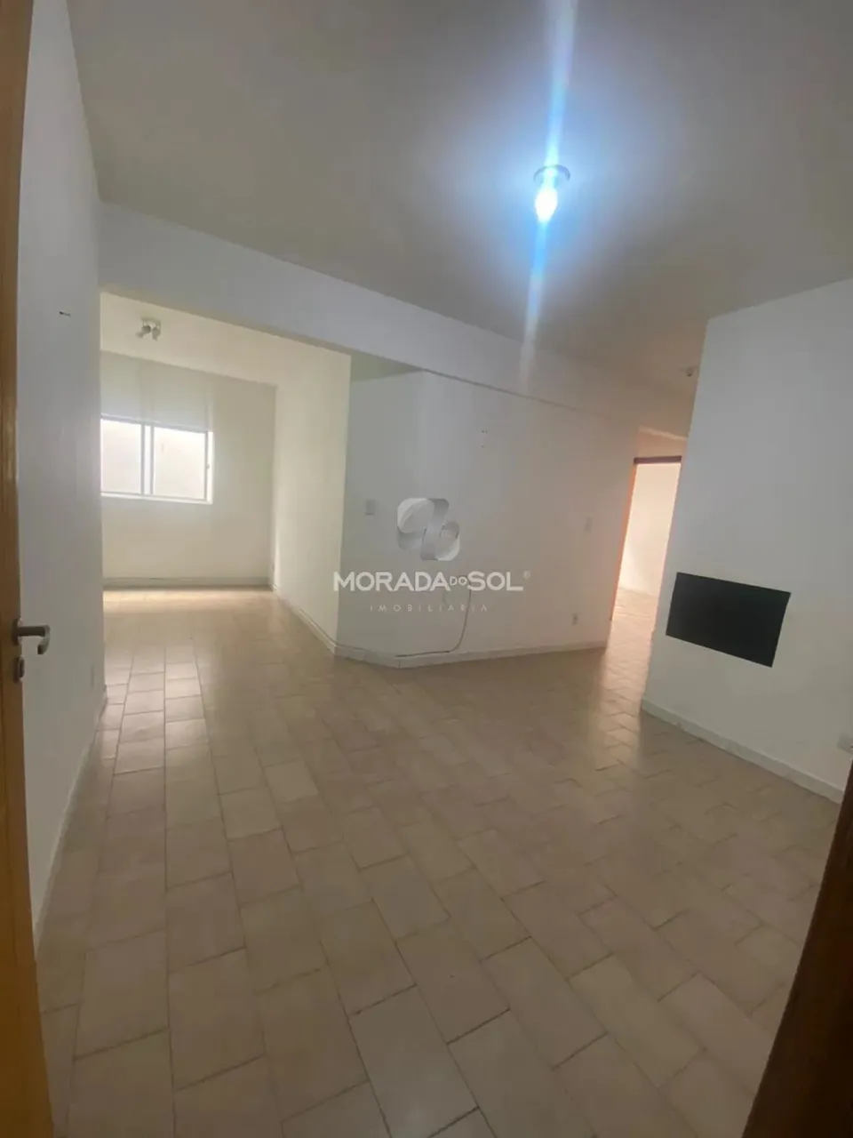Apartamento em Meia Praia - Itapema