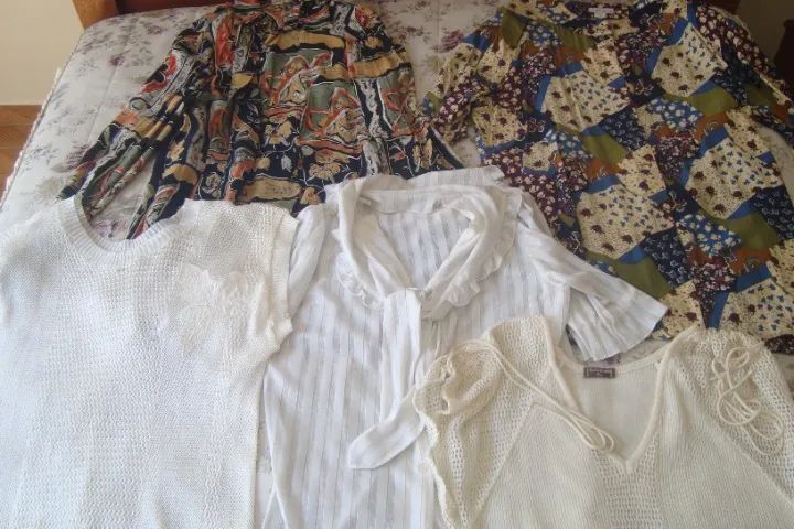 VENDO BLUSAS E CAMISAS FEMININAS  A PARTIR DE R$ 20,00 - Foto 2