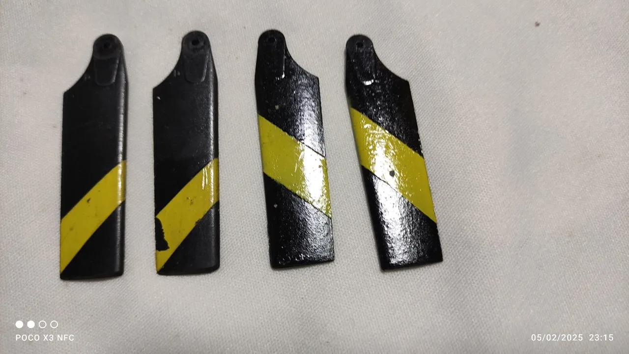 2 par Hélices de cauda.helicopetero classe 450