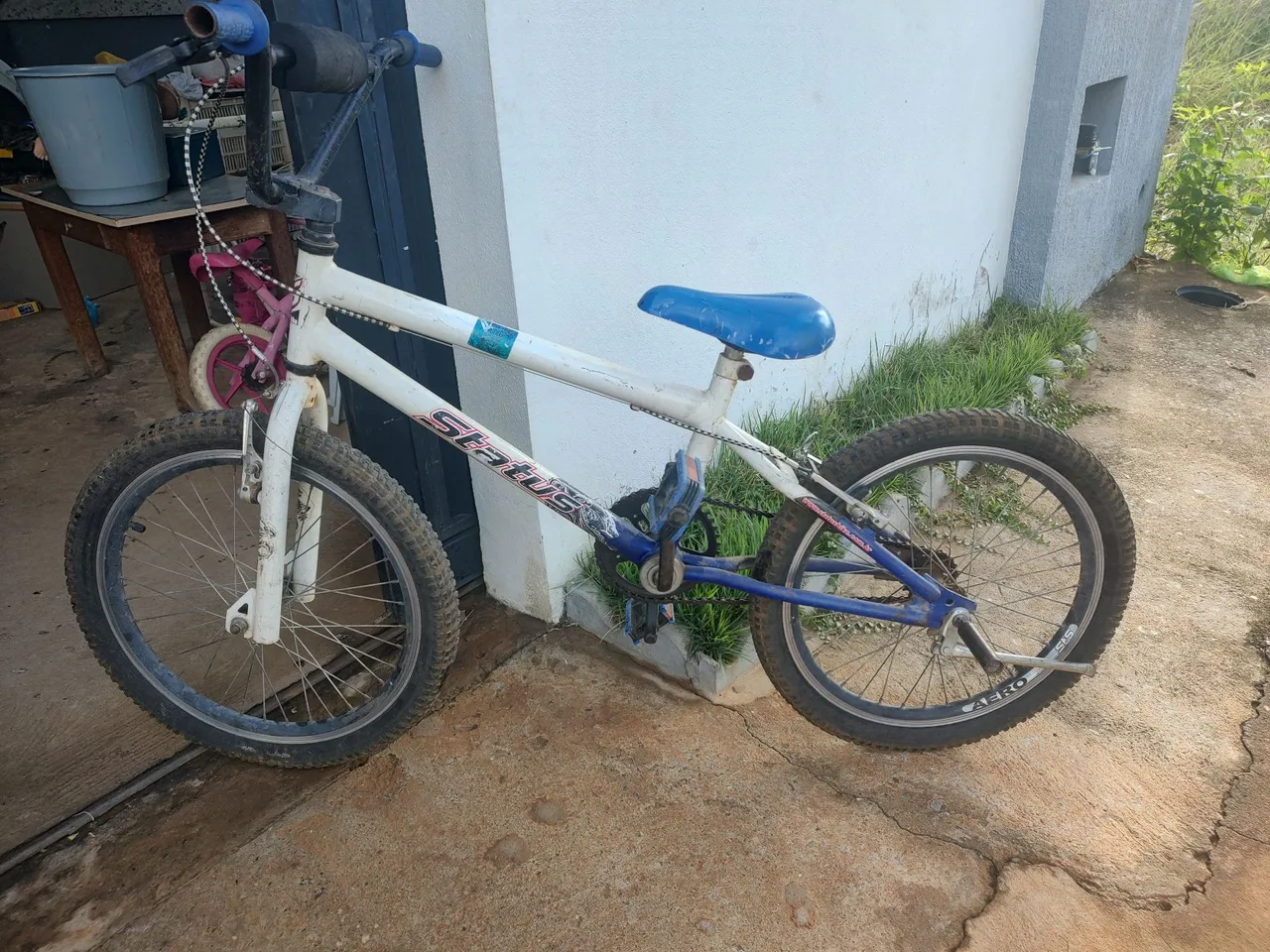 Bicicleta infantil com aro Aero