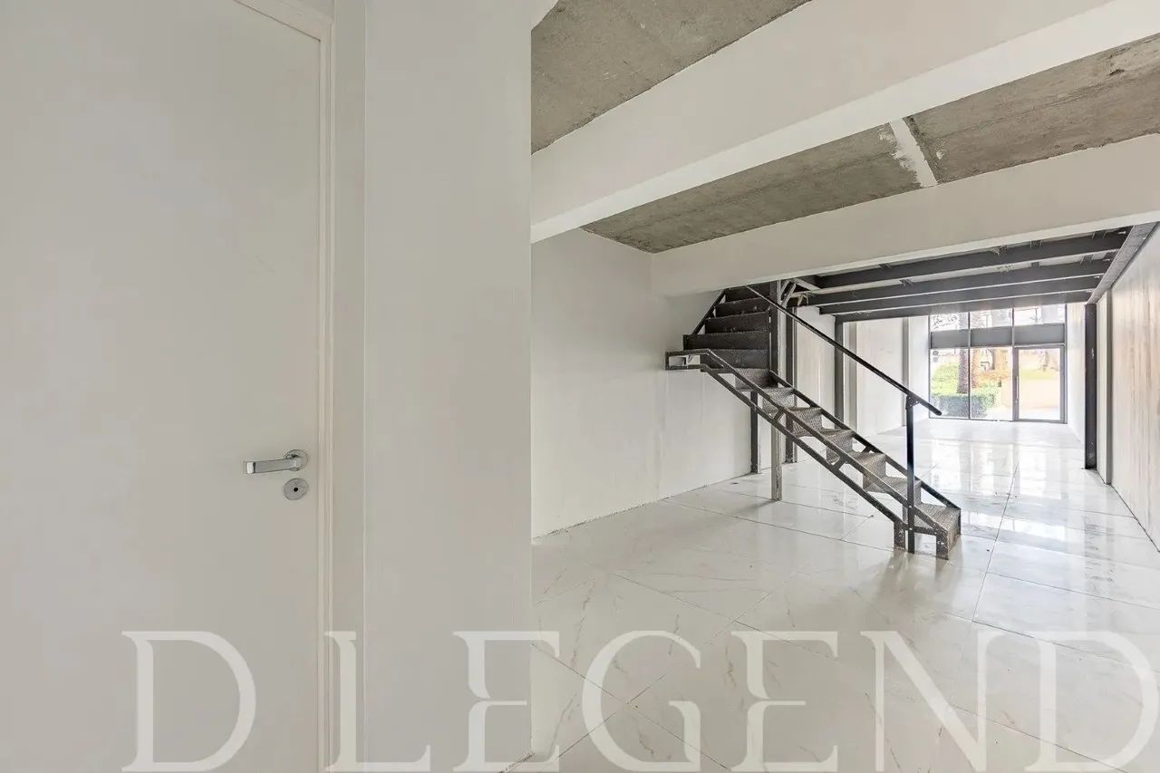 ICON ASSIS BRASIL - MALL - LOJAS EM COMPLEXO MULTIUSO EM FRENTE AO TRIÂN - Foto 3