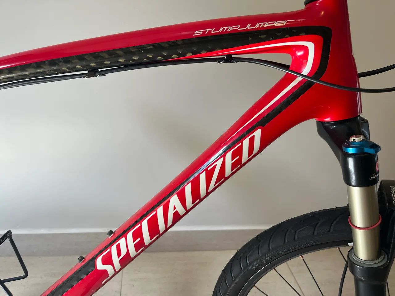 Bicicleta specialized em carbono - Oportunidade 