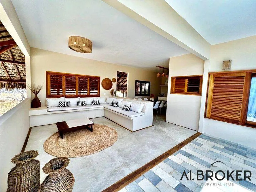Moradia com 9 (nove) Lofts à venda por R$ 10.000.000 - Praia do Prea - Cruz/CE