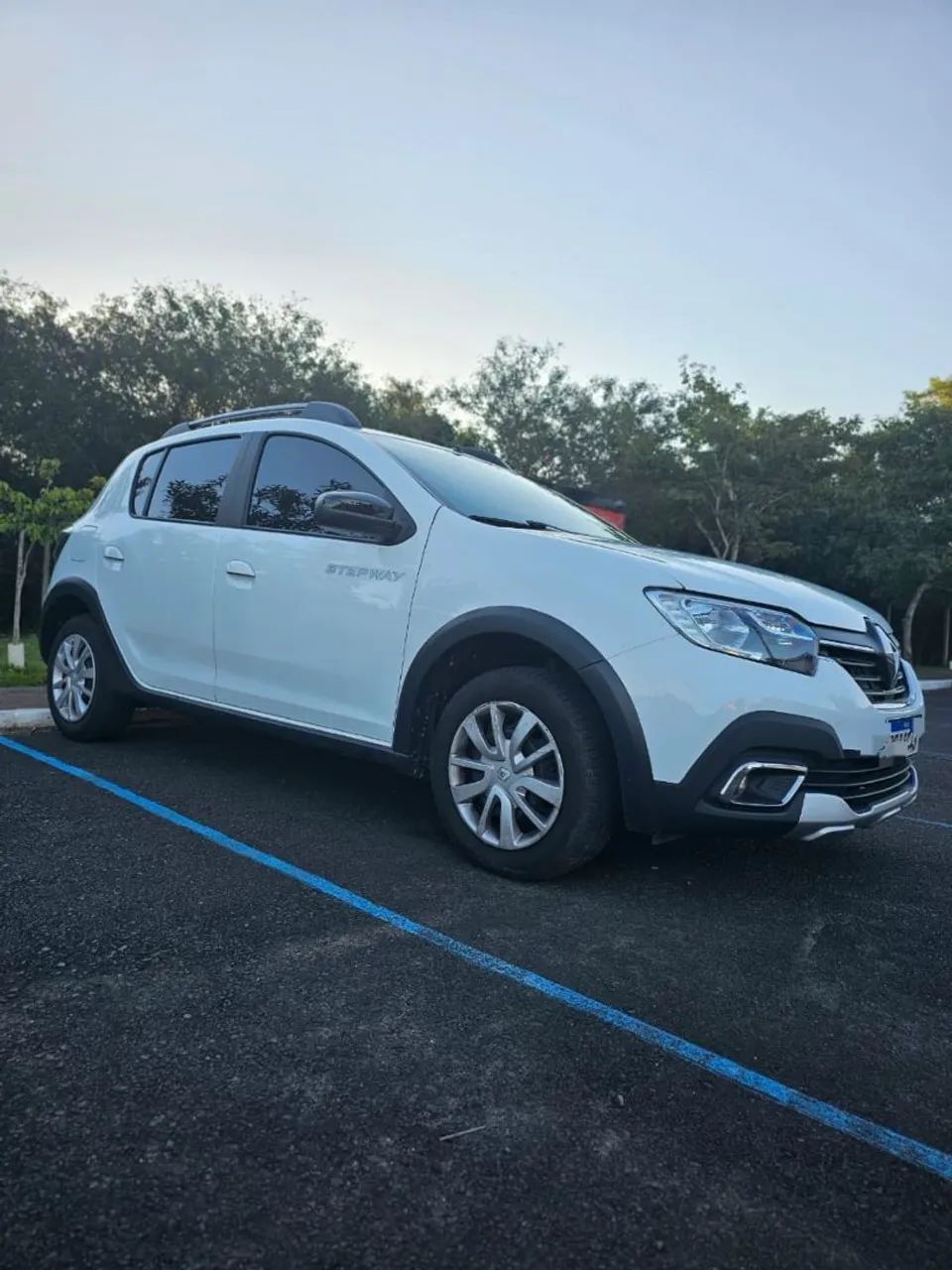 Stepway 2024 - R$70.900,00 - Foto 2