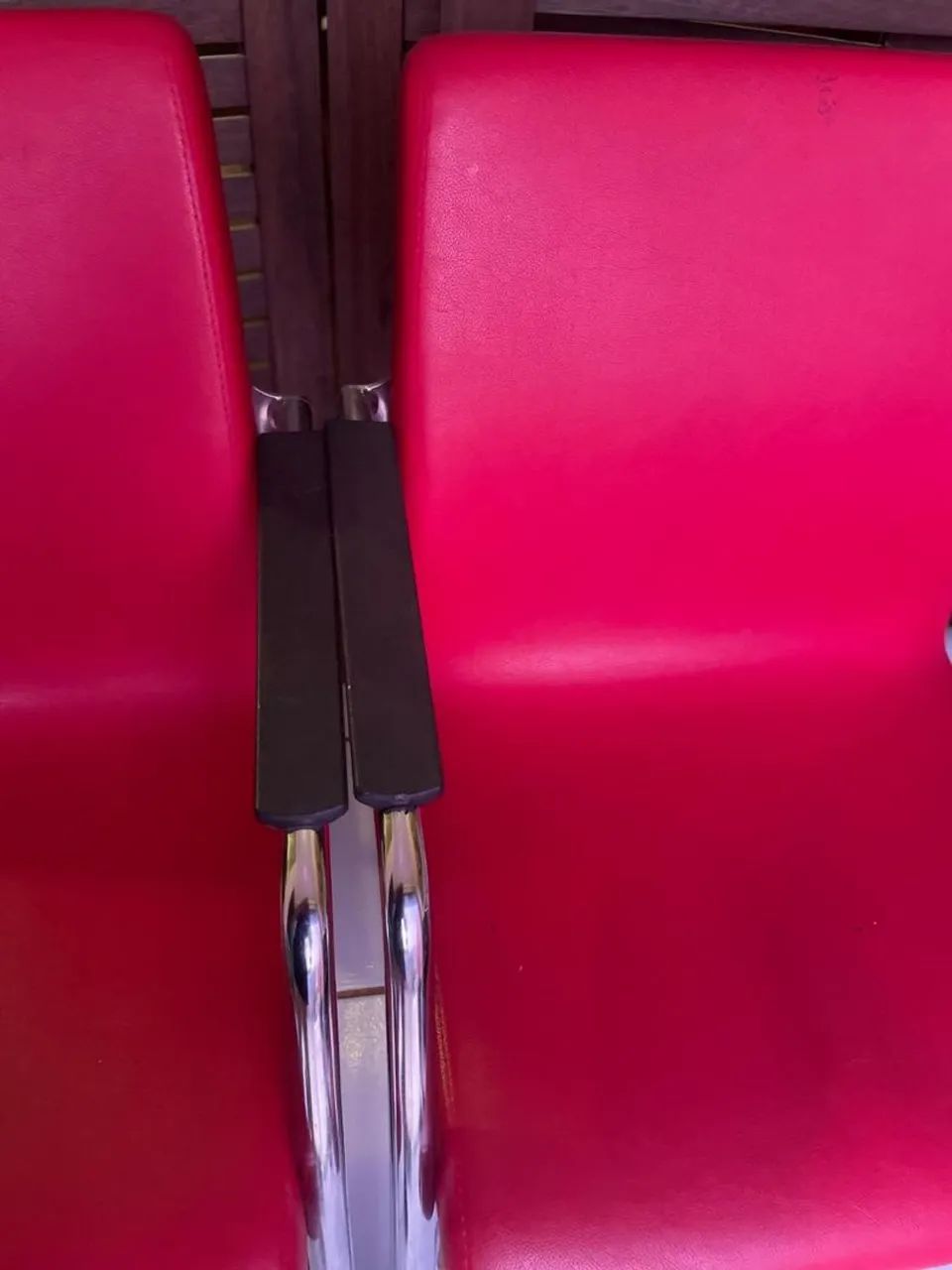 Móvel e cadeiras para escritório.  - Foto 4