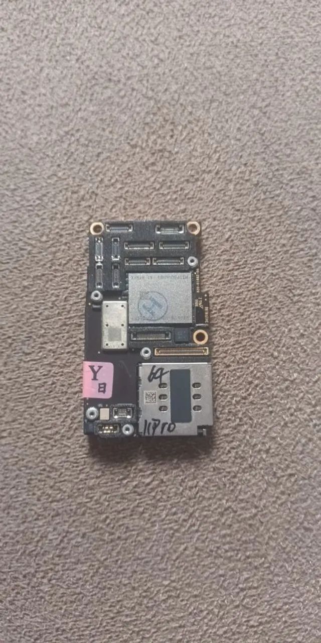 Placa iPhone 11 pro - Foto 3