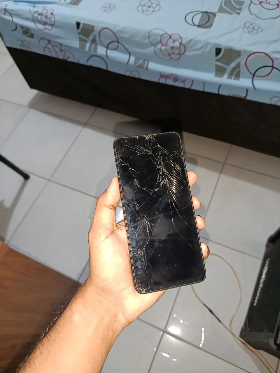 Redmi 13 C estragado - Foto 2