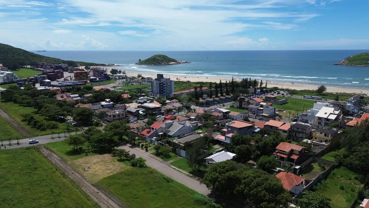 Terreno com 588 m² próximo ao mar em Imbituba/SC - Foto 3