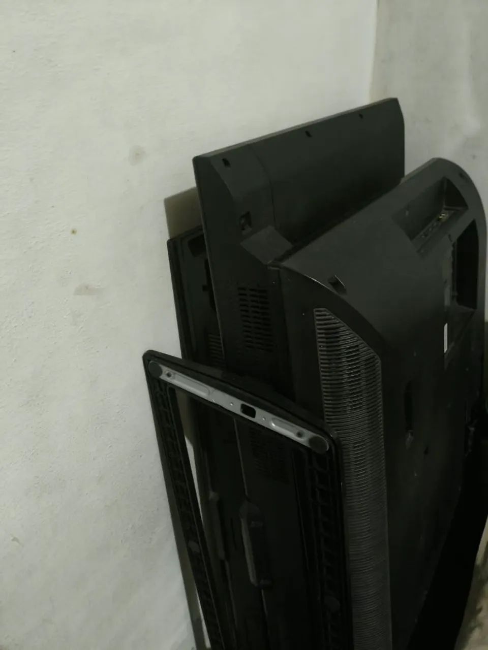 Tvs ,placas e fontes leia o anúncio