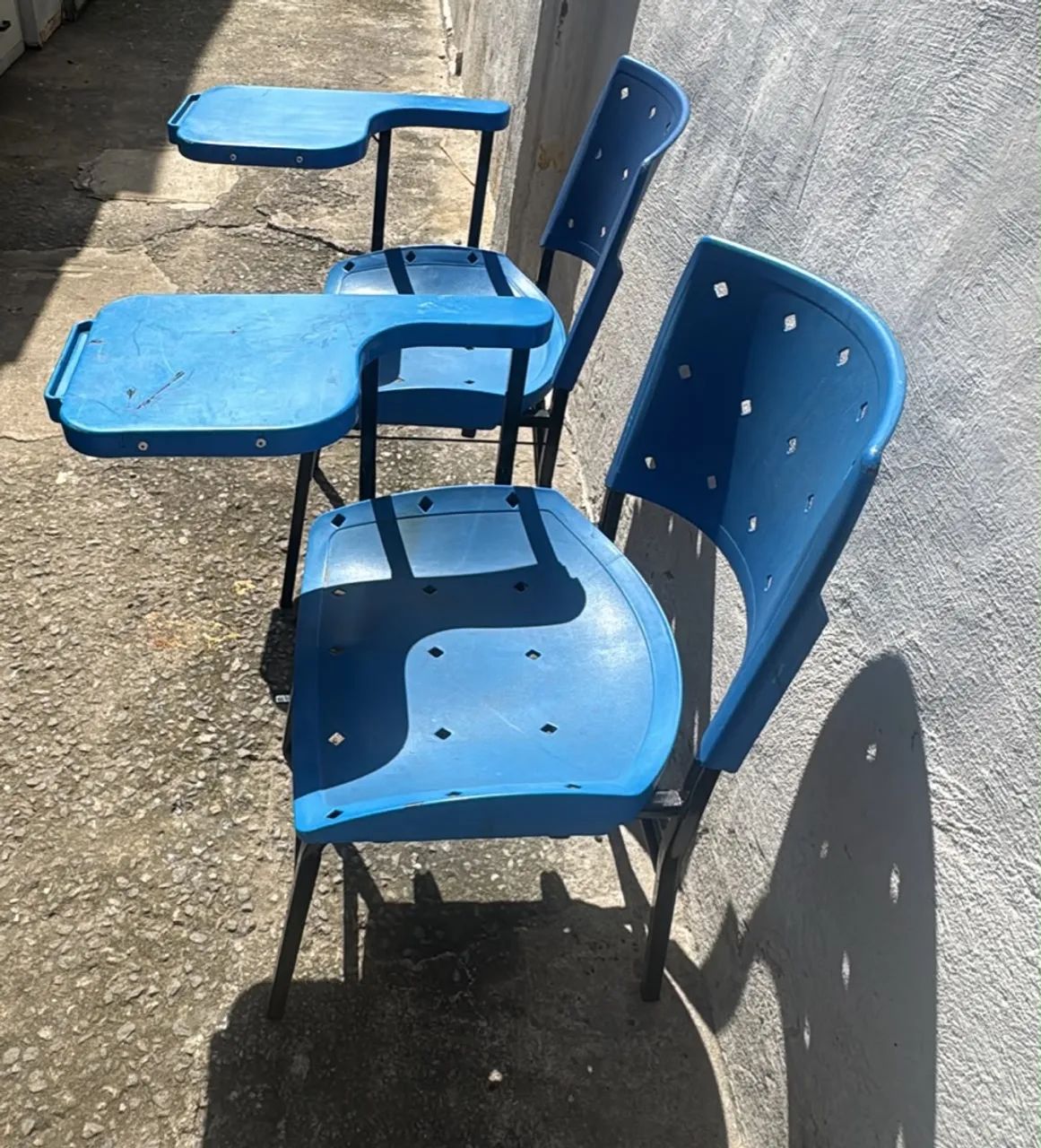 Cadeira iso plastica 