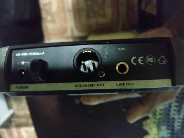 Vendo um microfone sem fio modelo TL4 Thunder Light - Foto 2