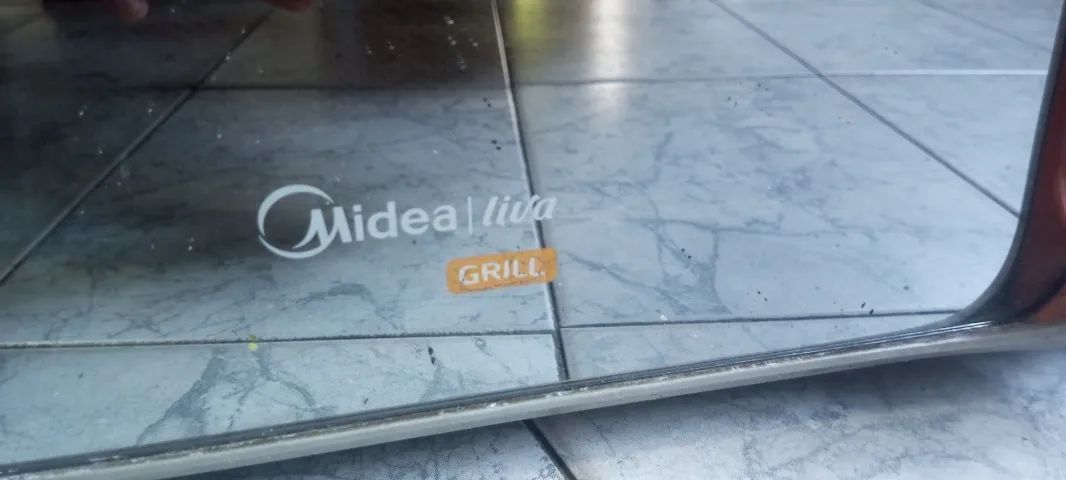 Microondas Midea grill 30 litros funcionando  - Foto 4