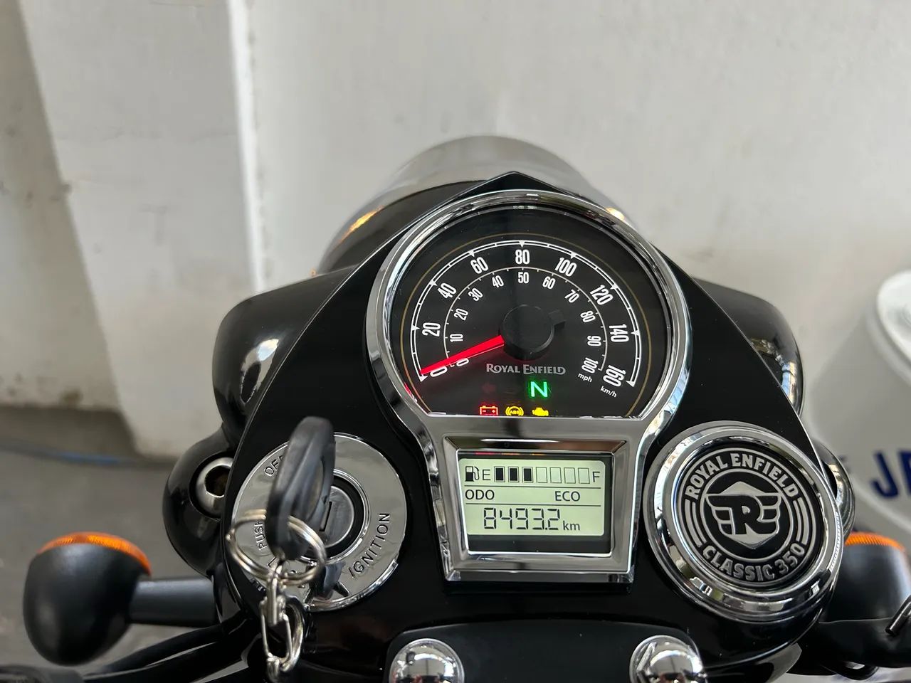 CLASSIC 350 2024 - Foto 3