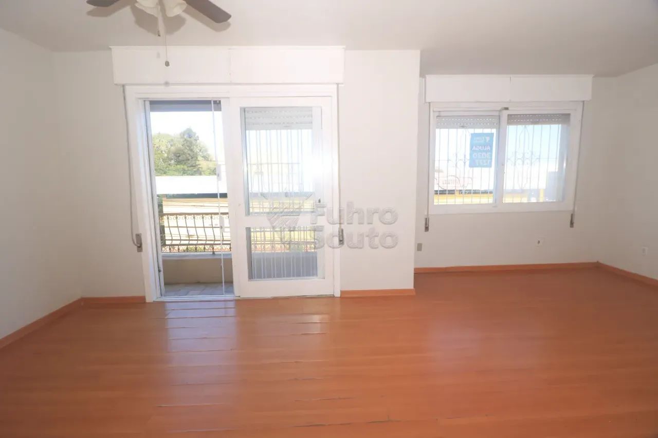 Apartamento de 3 dormitórios com suíte no Edifício Residencial Marechal de Ferro - Centro  - Foto 2