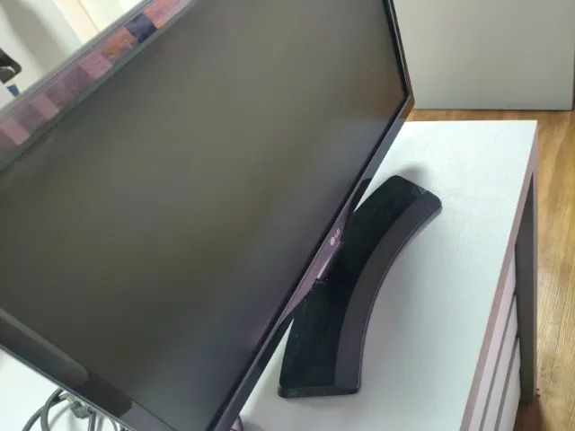 Monitor / TV LG 20'' - HDMI / AV - Foto 2