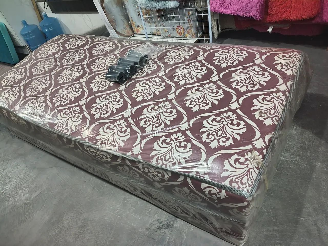 CAMA BOX SOLTEIRO ESPUMA NOVA R$350 - ENTREGO  - Foto 4