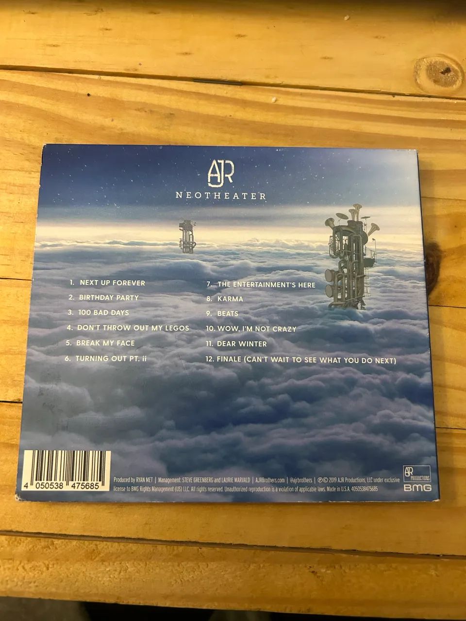 CD Neotheater - AJR (Importado) - Foto 2