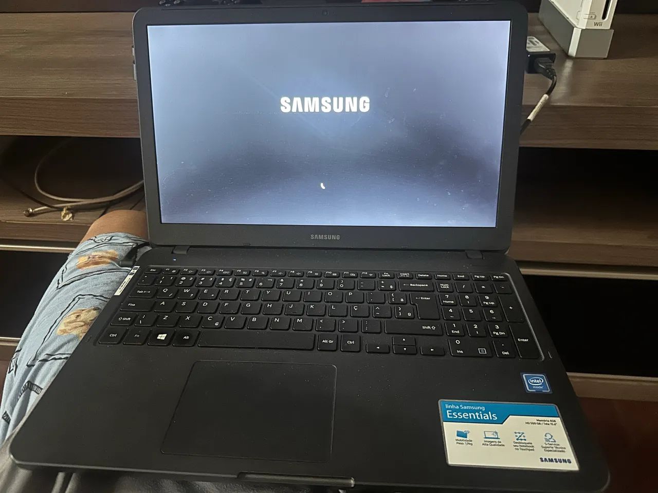  Samsung NP350XBE-KD4BR