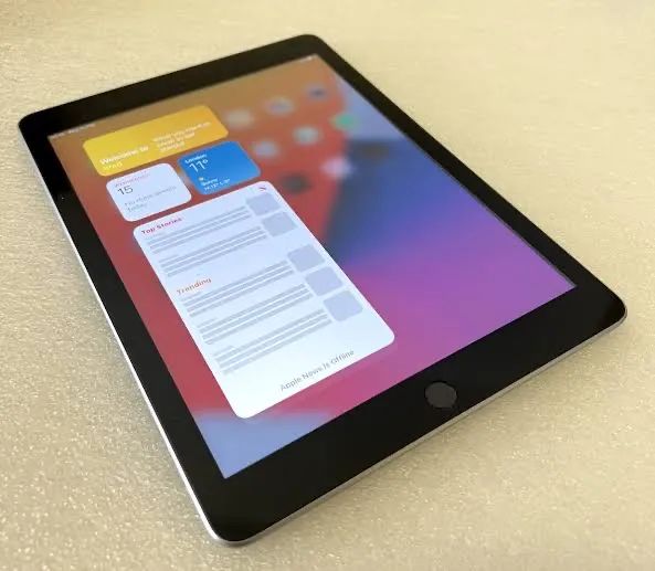 iPad Air Space Gray A1474