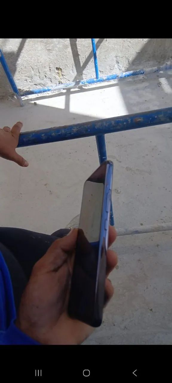 Vendo celular A53 , com 128 gb e 8 de ram - Foto 2