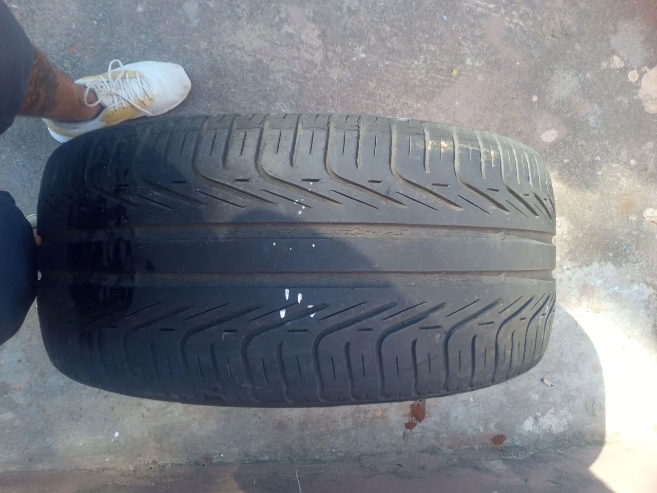 Pneu ? aro 18 22*40