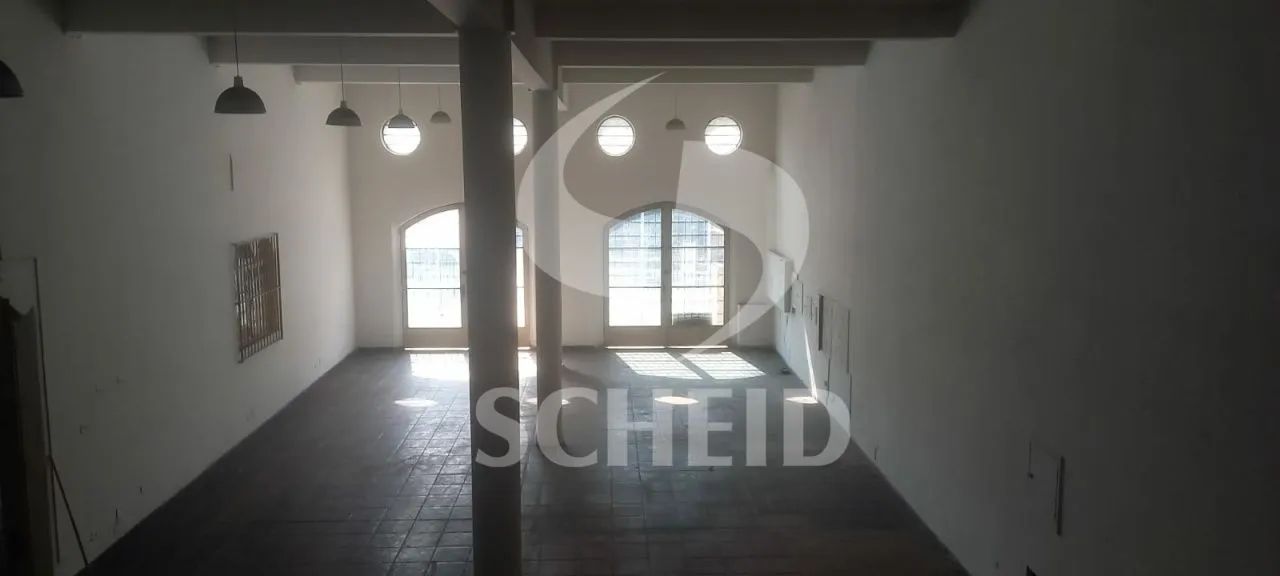 ÓTIMO PRÉDIO COMERCIAL, EM AVENIDA COM GRANDE FLUXO