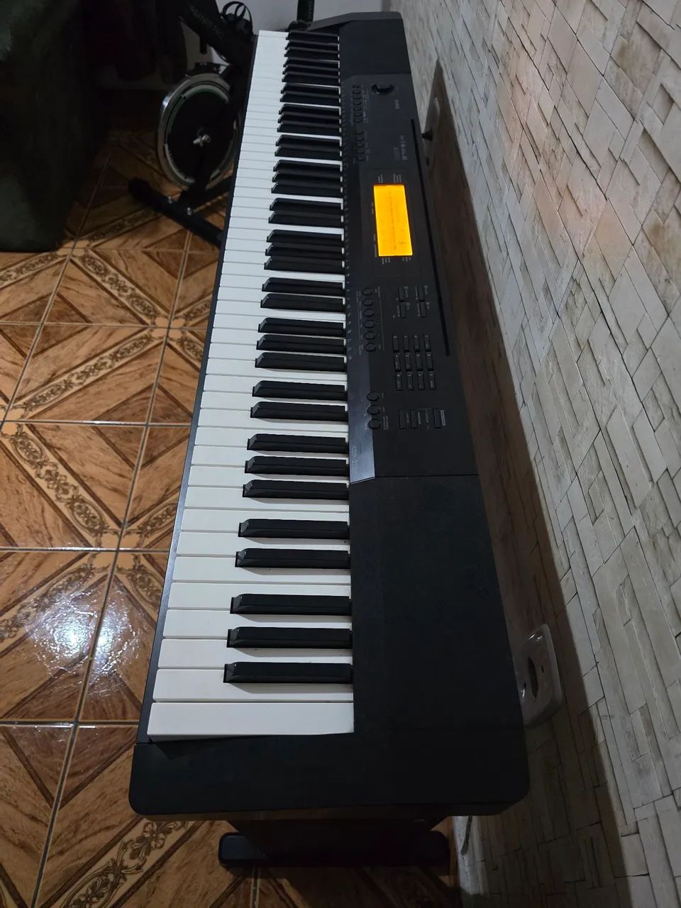 Piano Digital Casio CDP-220R - 88 Teclas