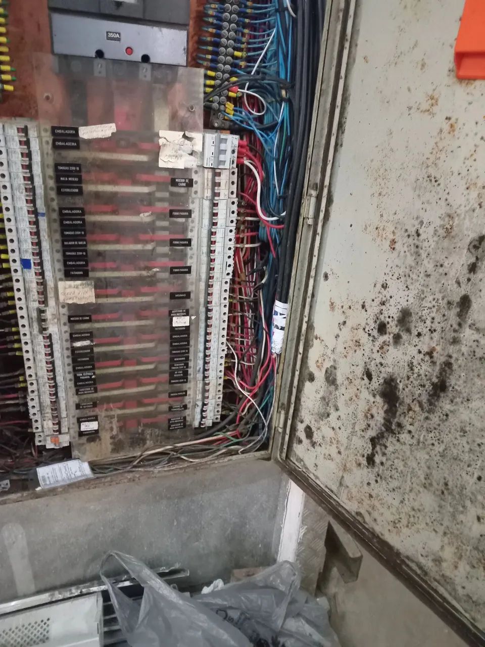 Eletricista de manutenção  - Foto 2